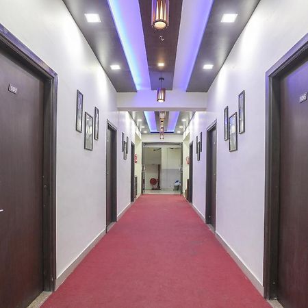 OYO 74873 Shyam Vatika Banquet And Rooms Surat Exteriör bild